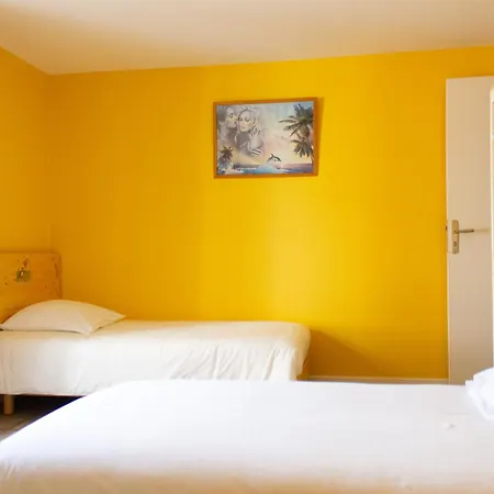 Couette-café D'hôtes Au Grillon Dort Moustey