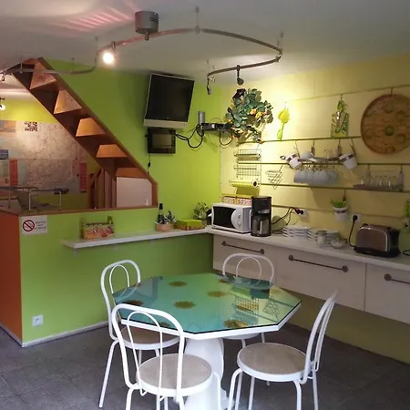 D'hotes Au Grillon Dort 3* Moustey