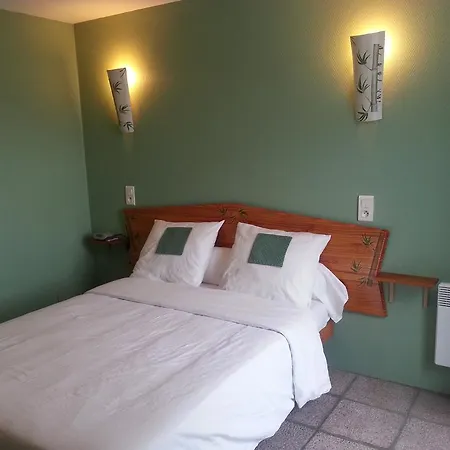 D'hôtes Au Grillon Dort