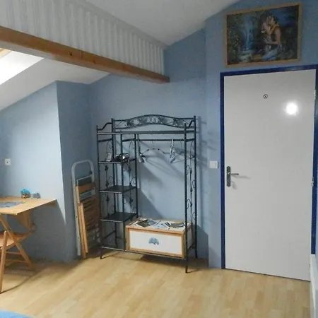D'hotes Au Grillon Dort Bed & Breakfast Moustey
