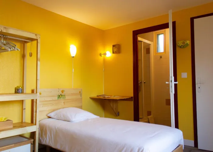 D'hotes Au Grillon Dort 3*