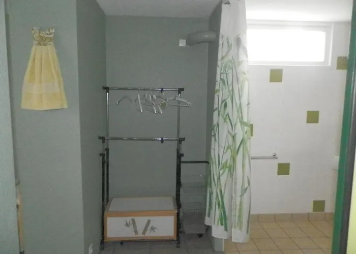 D'hotes Au Grillon Dort Bed & Breakfast Moustey